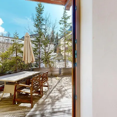 Domiziana Apartamento Samedan